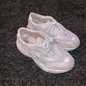 Jeffrey Campbell trendy chunky sneaker